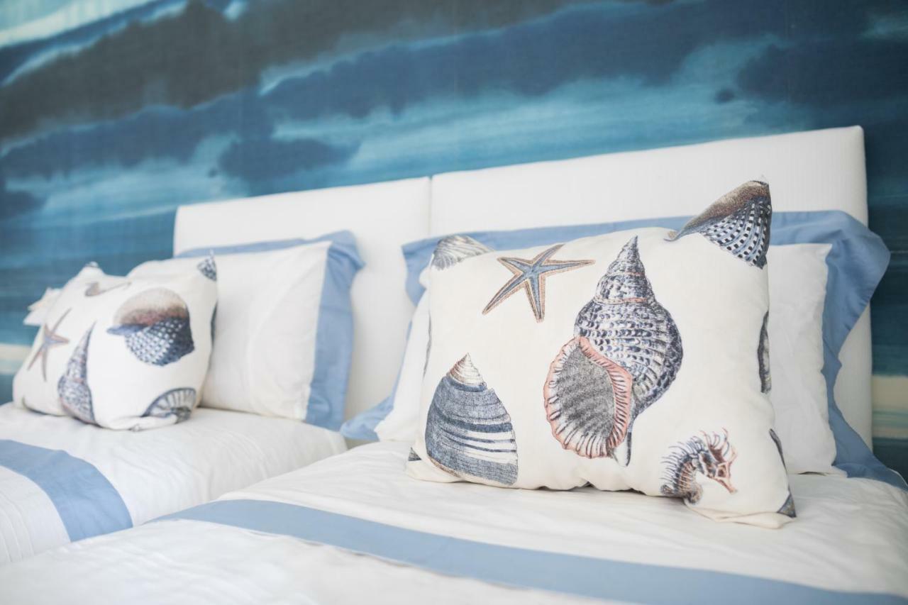 B&B Due Passi Dal Mare ชินกวาเล ภายนอก รูปภาพ