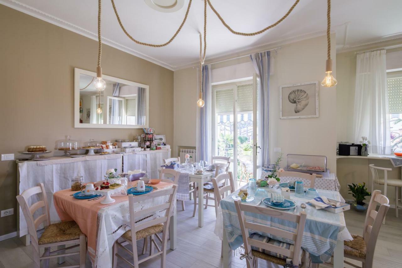B&B Due Passi Dal Mare ชินกวาเล ภายนอก รูปภาพ